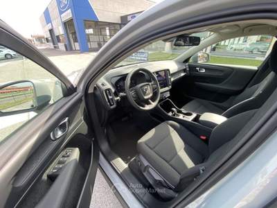Volvo XC40 B3 (Benzina/Hybrid) Automatico Essential - NUOVA Grigio usata Crocetta del Montello