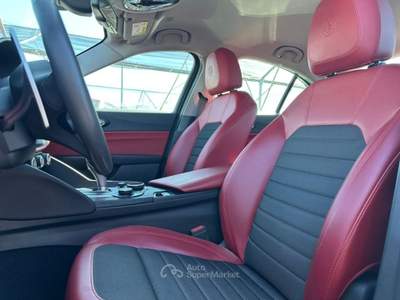 Alfa Romeo Giulia 2.2 Turbodiesel 190 CV AT8 Lusso Grigio usata Oderzo