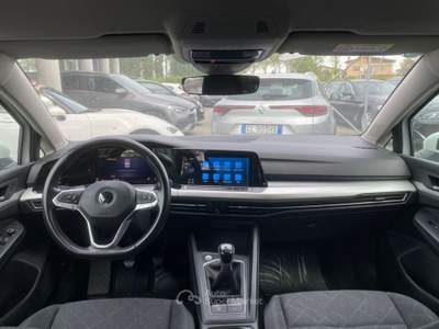 Volkswagen Golf 2.0 TDI 1st Edition Life Bianco usata Oderzo