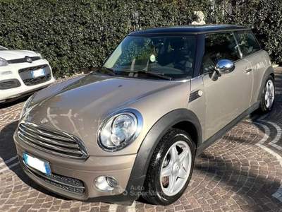 MINI Clubman 1.6 16V Cooper D Chili Oro usata ANGRI
