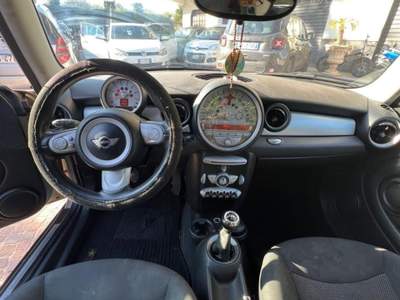 MINI Clubman 1.6 16V Cooper D Chili Oro usata ANGRI