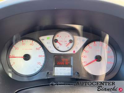 Peugeot Partner 1.6 hdi Outdoor 90cv Grigio usata Castelnovo ne' Monti