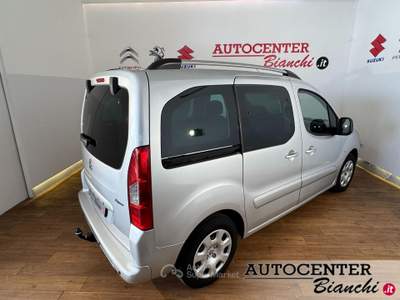 Peugeot Partner 1.6 hdi Outdoor 90cv Grigio usata Castelnovo ne' Monti