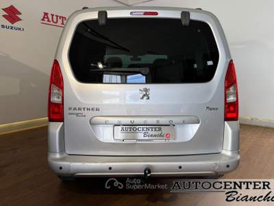 Peugeot Partner 1.6 hdi Outdoor 90cv Grigio usata Castelnovo ne' Monti
