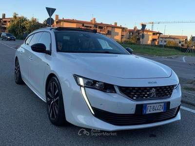 Peugeot 508 508 II 2019 SW  1.6 hybrid phev GT Line cv181 Bianco usata Lesmo