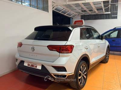 Volkswagen T-Roc 115 CV Style BlueMotion T Bianco usata Vercelli