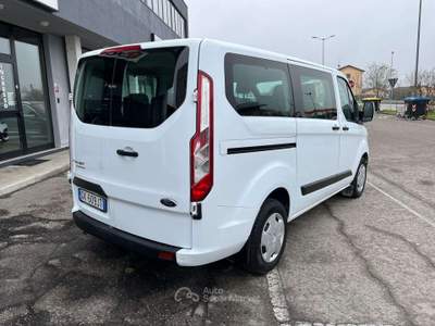 Ford Transit Custom 2.0 D 130 CV 9 POSTI PIU IVA ESPOSTA Bianco usata Calerno di Sant'Ilario d'Enza