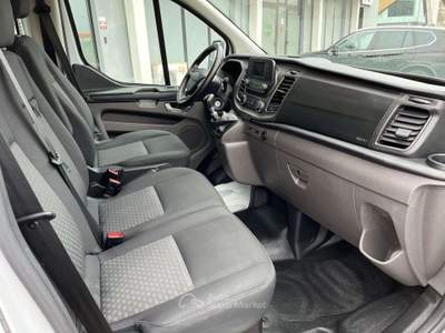 Ford Transit Custom 2.0 D 130 CV 9 POSTI PIU IVA ESPOSTA Bianco usata Calerno di Sant'Ilario d'Enza