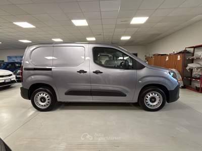 Fiat Doblò Doblò 1.5 BlueHdi 130CV PC-TN Van Grigio usata Rovigo