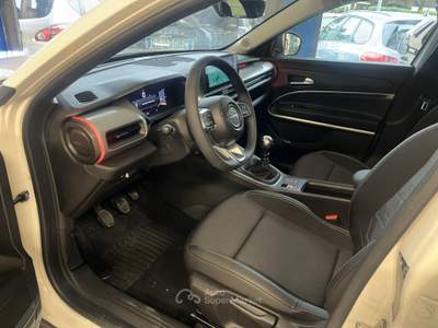 Jeep Avenger 100 CV Summit Bianco usata Seregno