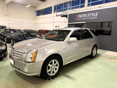 Cadillac SRX SRX I 2004 3.6 V6 Sport Luxury awd auto 49000 KM Grigio usata Brescia