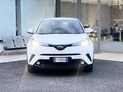 Toyota C-HR E-CVT 98CV E6 Neo - 2018 Bianco usata Roma
