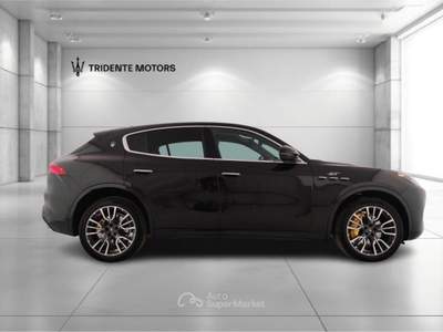 Maserati Grecale 2.0 MHEV GT AWD Auto Nero usata Padova