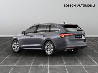 Skoda Octavia wagon 1.5 tsi act m-hev 150cv executive dsg Grigio usata Cremona