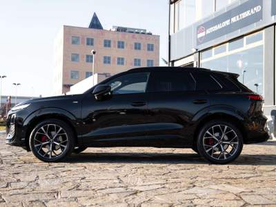 Audi Q3 Q3 45 TFSI e S tronic S line edition Nero usata Volpiano