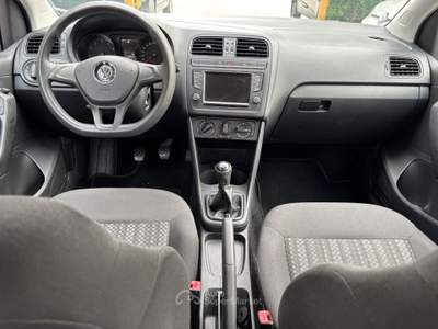 Volkswagen Polo 1.0 5 porte ok neopatentati Rosso usata Bologna