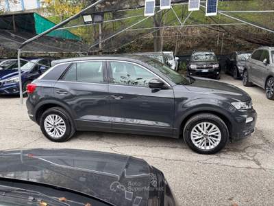 Volkswagen T-Roc BlueMotion Technology Grigio usata Bologna
