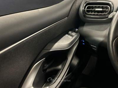Toyota Yaris Yaris 1.0 Active Blu/Azzurro usata Torino