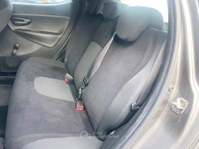 Lancia Ypsilon Benzina 69CV E6 Neo - 2015 Grigio usata Roma