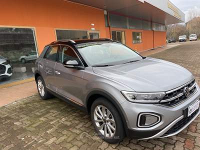Volkswagen T-Roc Style Argento usata Gozzano