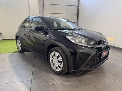 Toyota Aygo Aygo X 1.0 VVT-i 72 CV 5 porte Active Nero usata Cesena