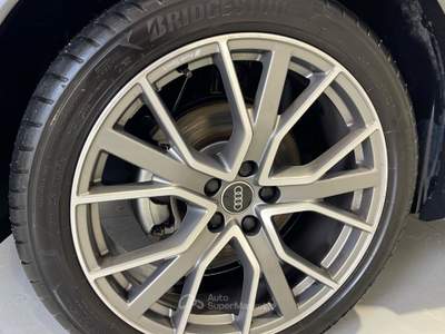 Audi Q3 Q3 35 TDI S tronic S line BLACK LINE usata Sava