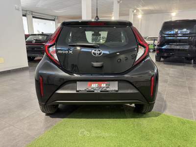 Toyota Aygo Aygo X 1.0 VVT-i 72 CV 5 porte Active Nero usata Occhiobello