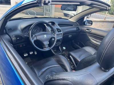 Peugeot 206 206 CC CC 1.6 16v c/abs Blu/Azzurro usata Sassano