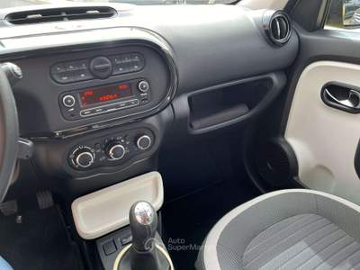 Renault Twingo Twingo 1.0 sce Energy 70cv S Giallo usata Sassano