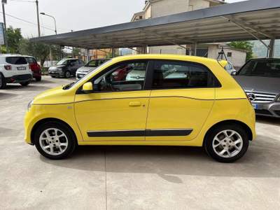Renault Twingo Twingo 1.0 sce Energy 70cv S Giallo usata Sassano