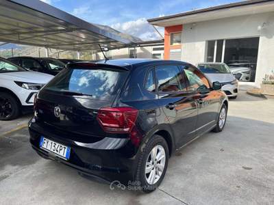 Volkswagen Polo Polo VI 2017 5p 1.6 tdi Comfortline 95cv Nero usata Sassano