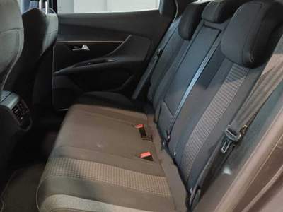 Peugeot 3008 3008 HDi eat 8 Active Grigio usata Genzano di Roma