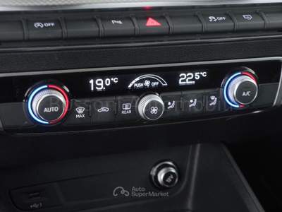 Audi Q2 35 2.0 tdi identity black quattro s tronic Grigio usata Cremona