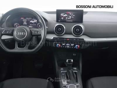 Audi Q2 35 2.0 tdi identity black quattro s tronic Grigio usata Cremona