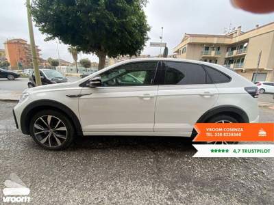 Volkswagen Taigo Taigo 1.0 TSI 110 CV R-Line Bianco usata Rossano Stazione