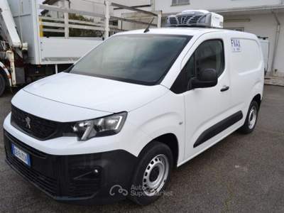 Peugeot Partner 1.5 BlueHDi 100CV Furgone Grip CON FRIGO ATP Bianco usata COMACCHIO