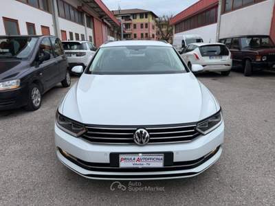 Volkswagen Passat 2.0 TDI Business SW EURO 6 Bianco usata Villorba