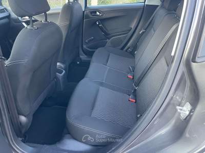 Peugeot 208 208 5p 1.2 puretech Active 82cv Grigio usata Rosà