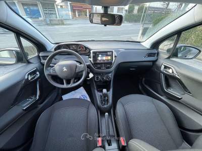 Peugeot 208 208 5p 1.2 puretech Active 82cv Grigio usata Rosà