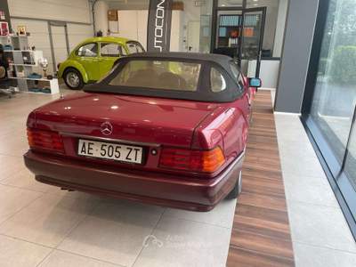 Mercedes-Benz SL 300 Rosso usata Rosà