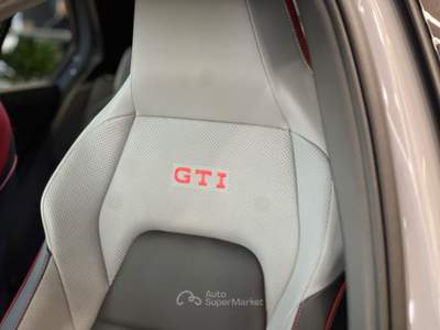 Volkswagen Golf 8.5 GTI 2.0 TSI DSG Grigio usata Rosarno
