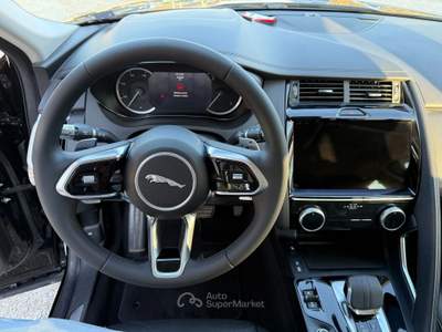 Jaguar E-Pace 2.0d I4 163 CV R-Dynamic HSE Hybrid Nero usata Rocca Priora