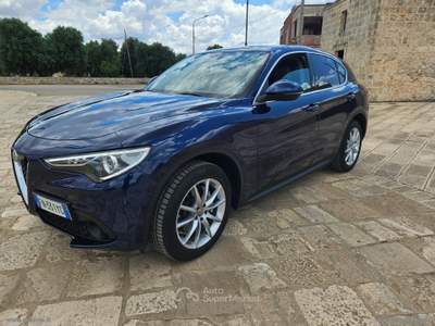 Alfa Romeo Stelvio Stelvio 2.2 T.diesel 210 CV AT8 Q4 Exec. Blu/Azzurro usata San Michele Salentino