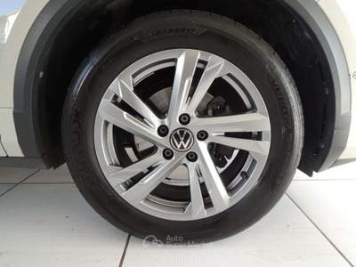 Volkswagen T-Roc 1.0 TSI R-Line Beige usata Venezia