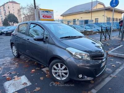 Toyota Yaris Benz 5 porte Lounge 2012 EURO5B Grigio usata Torino