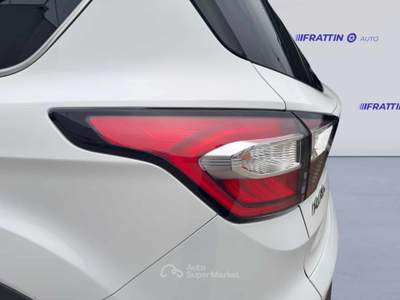 Ford Kuga Kuga 2.0 Tdci 150 Cv S&amp;S 4wd Powershift Business Bianco usata Cassola