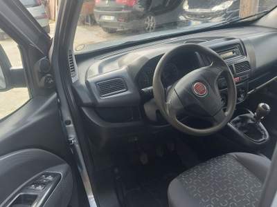 Fiat Doblò FIAT DOBLO 1.6 MULTIJET Grigio usata Maddaloni