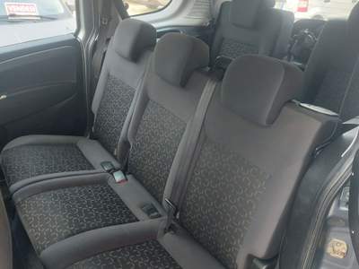 Fiat Doblò FIAT DOBLO 1.6 MULTIJET Grigio usata Maddaloni
