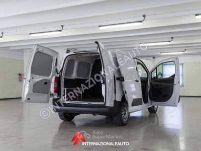 Opel Combo PASSO MEDIO Bianco usata Busa