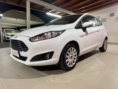 Ford Fiesta 1.2 60CV 3P Business Bianco usata Bronte